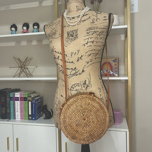 Round Woven Rattan Crossbody Bag - Picture 2 of 10